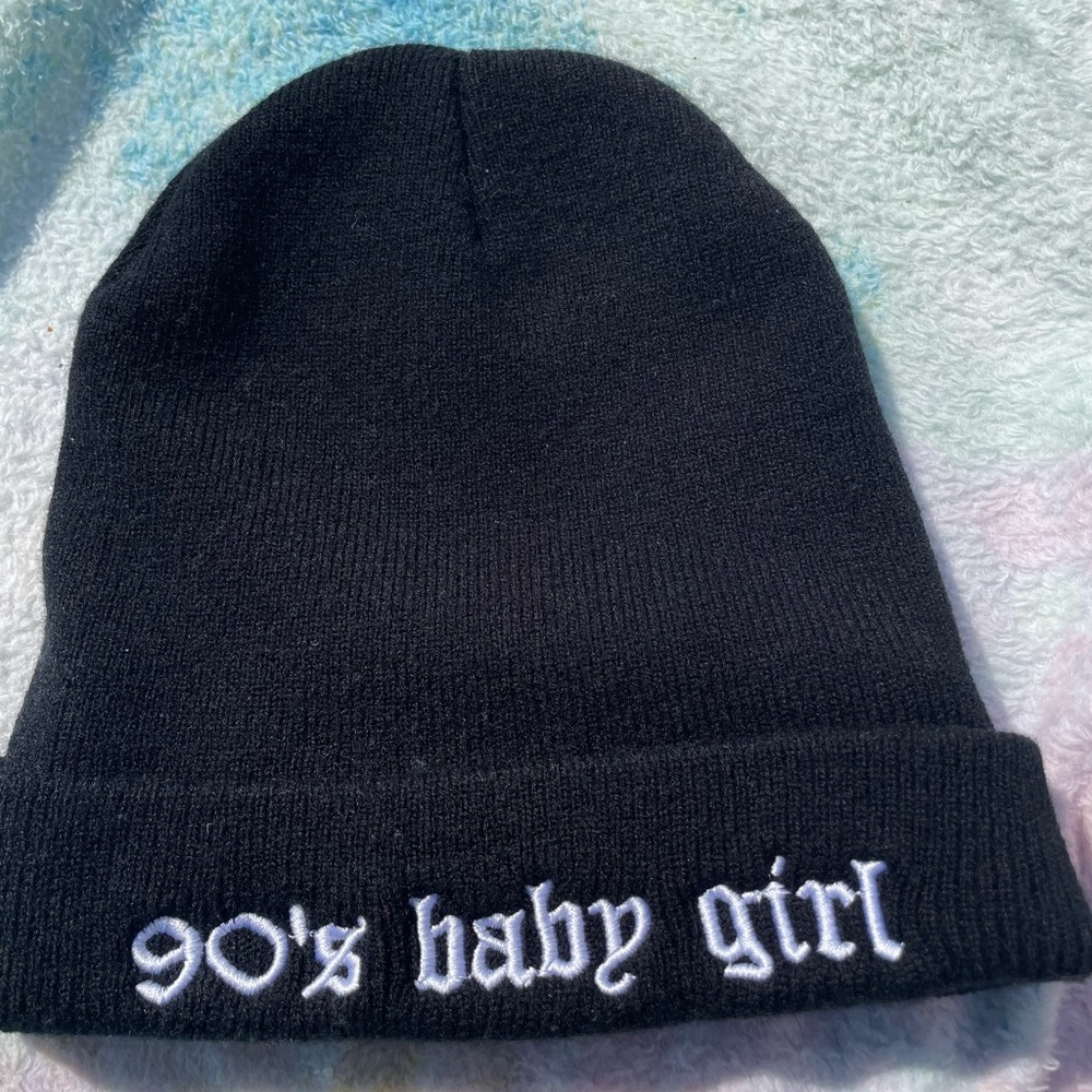 90’s baby girl beanie❤️